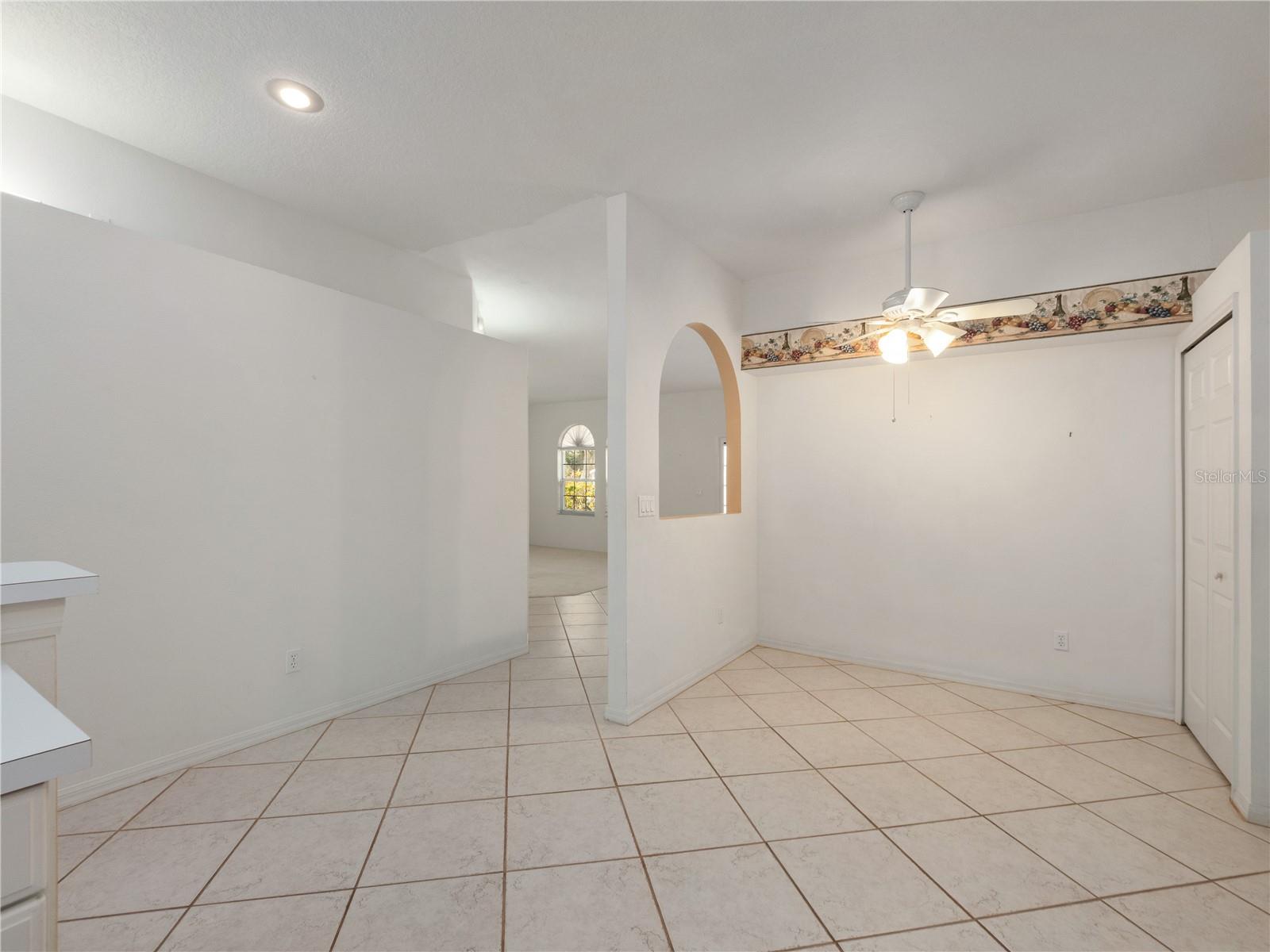 2737 FRIGATE DR, ORLANDO, FL, 32812