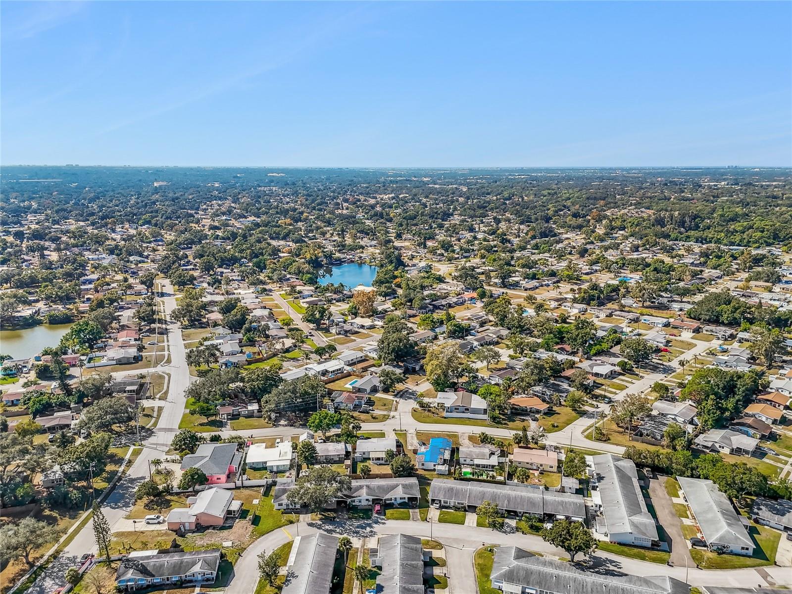 5122 IRIS DR N #12, PINELLAS PARK, FL, 33782