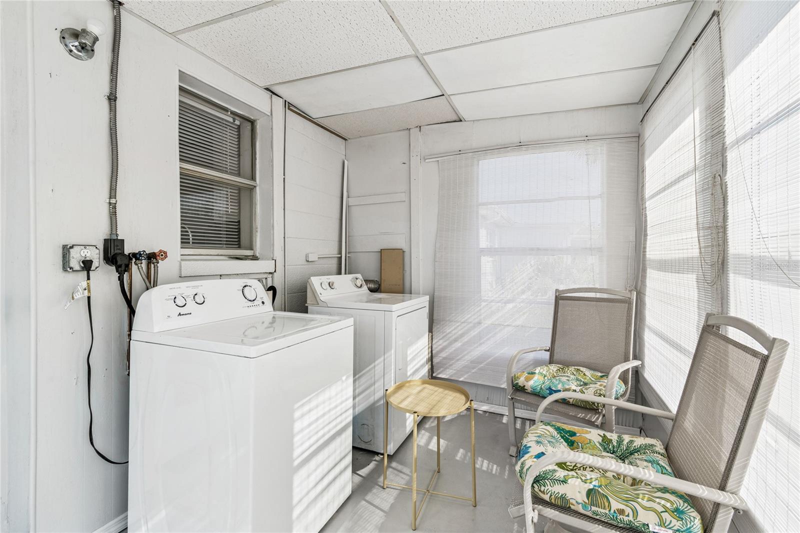 5122 IRIS DR N #12, PINELLAS PARK, FL, 33782