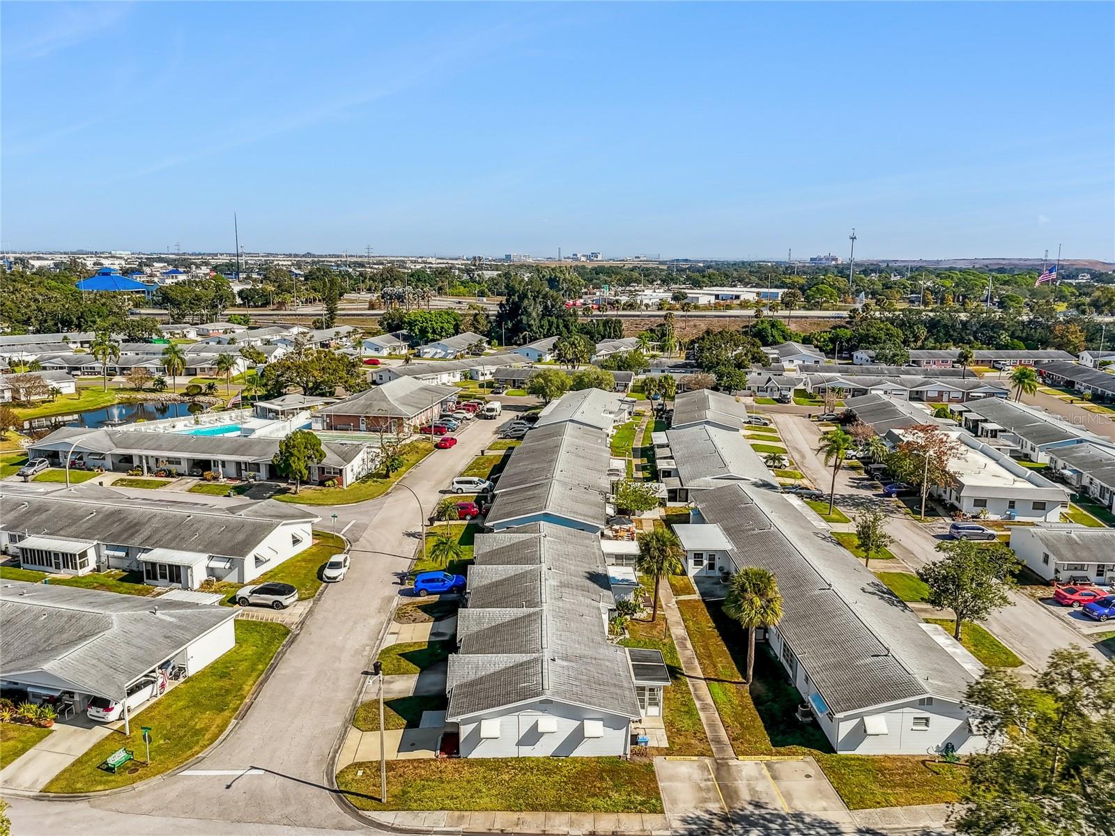 5122 IRIS DR N #12, PINELLAS PARK, FL, 33782