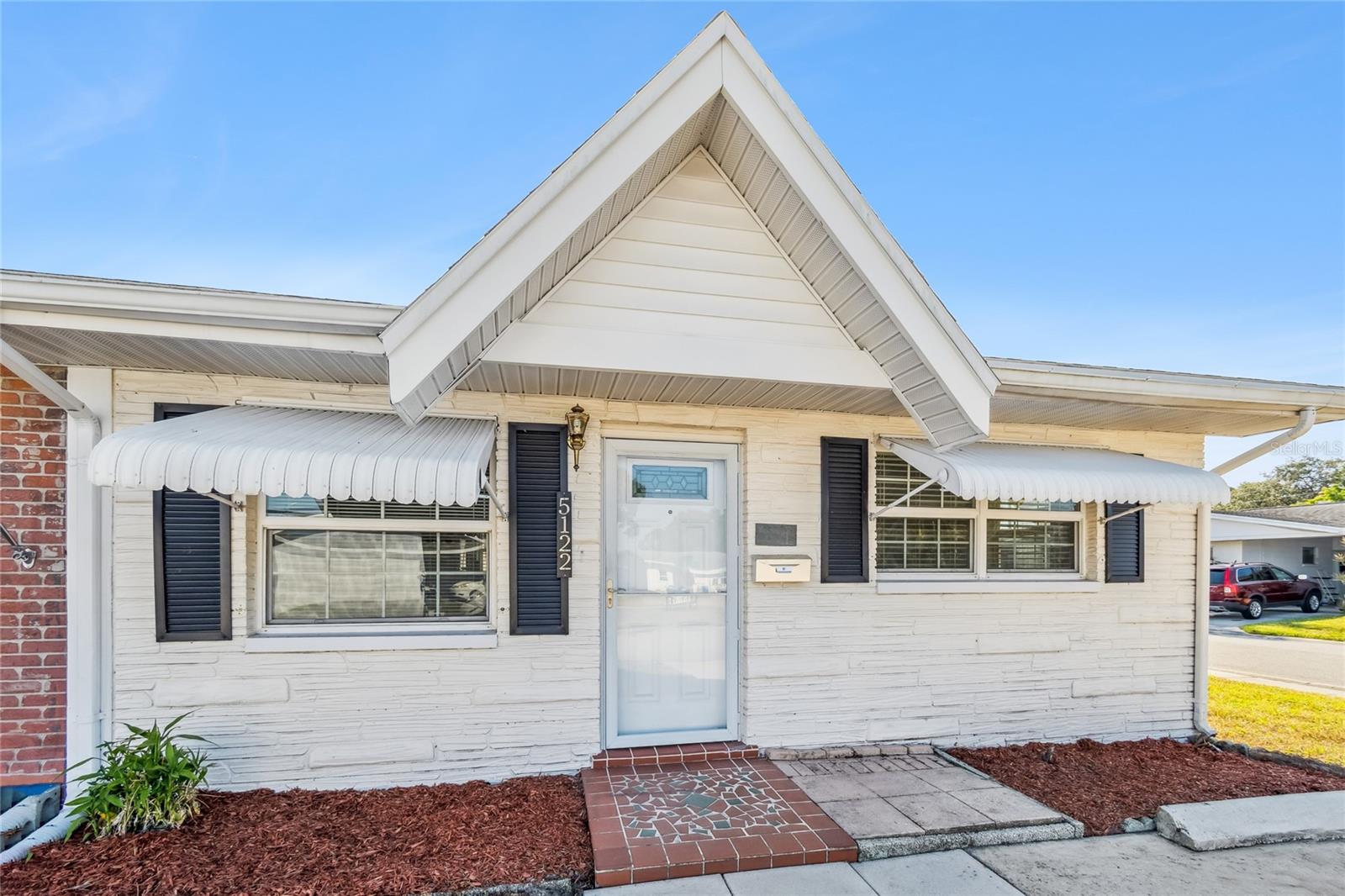 5122 IRIS DR N #12, PINELLAS PARK, FL, 33782