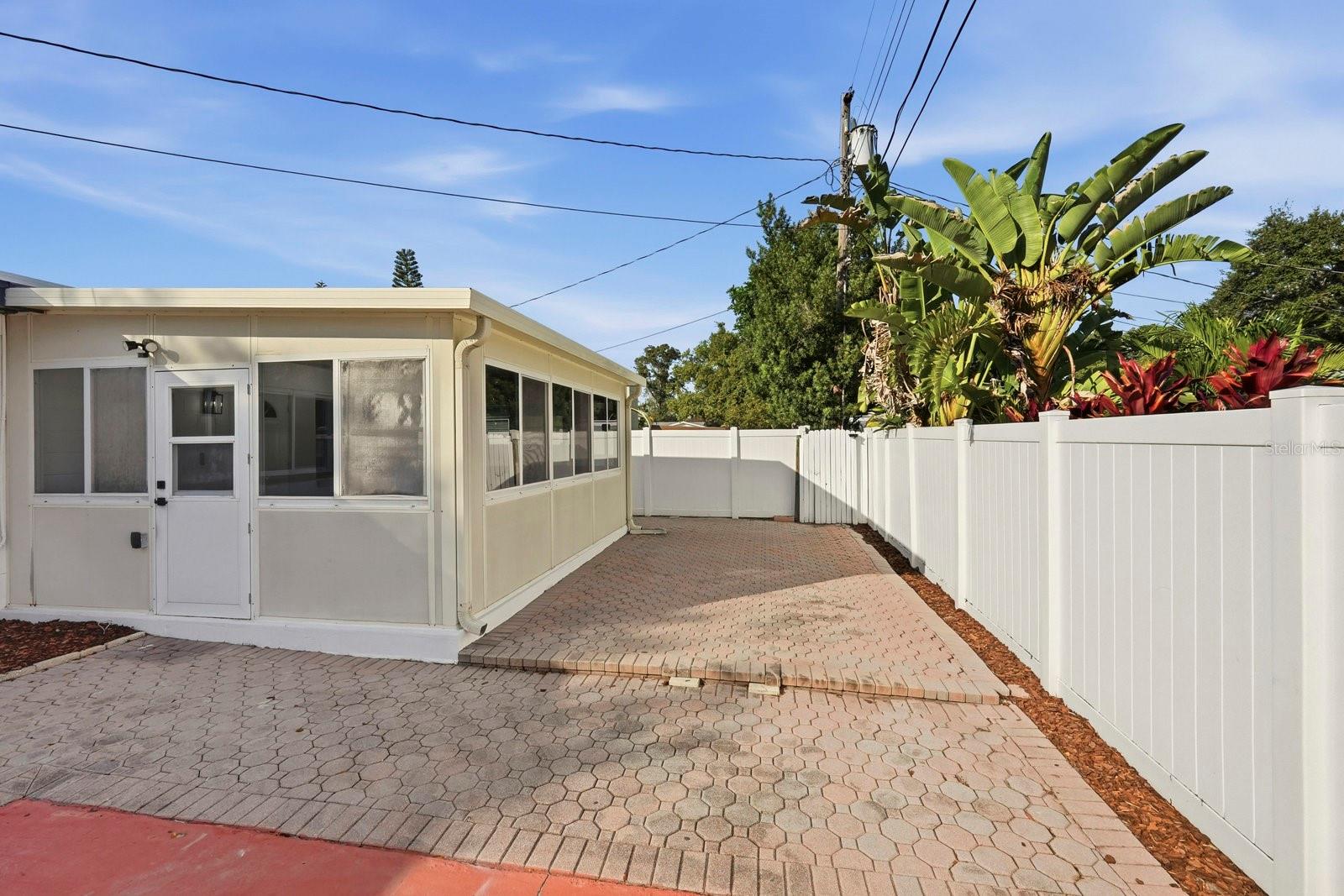 11123 111TH ST, LARGO, FL, 33778