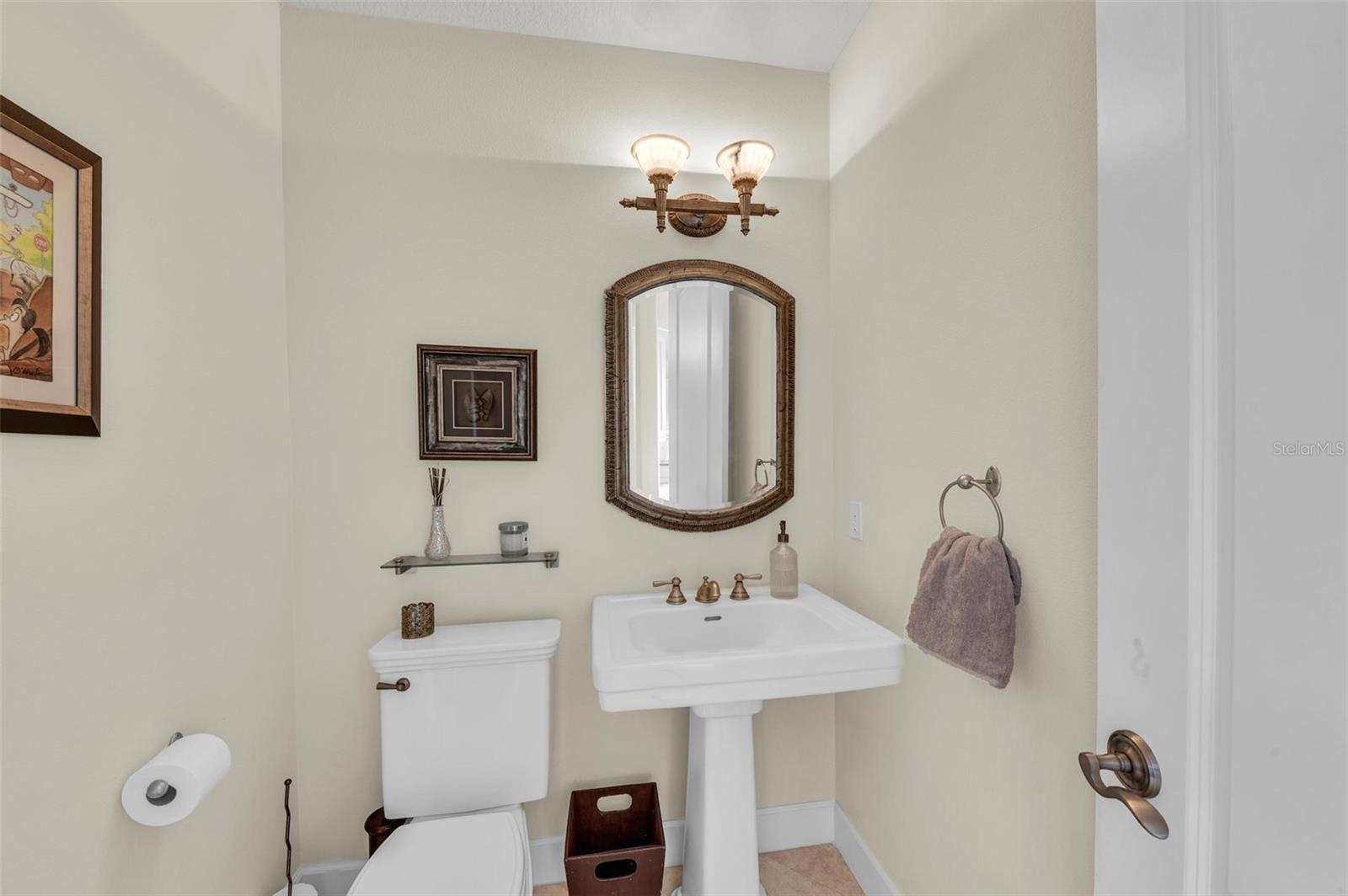 A4672604 Property Photo