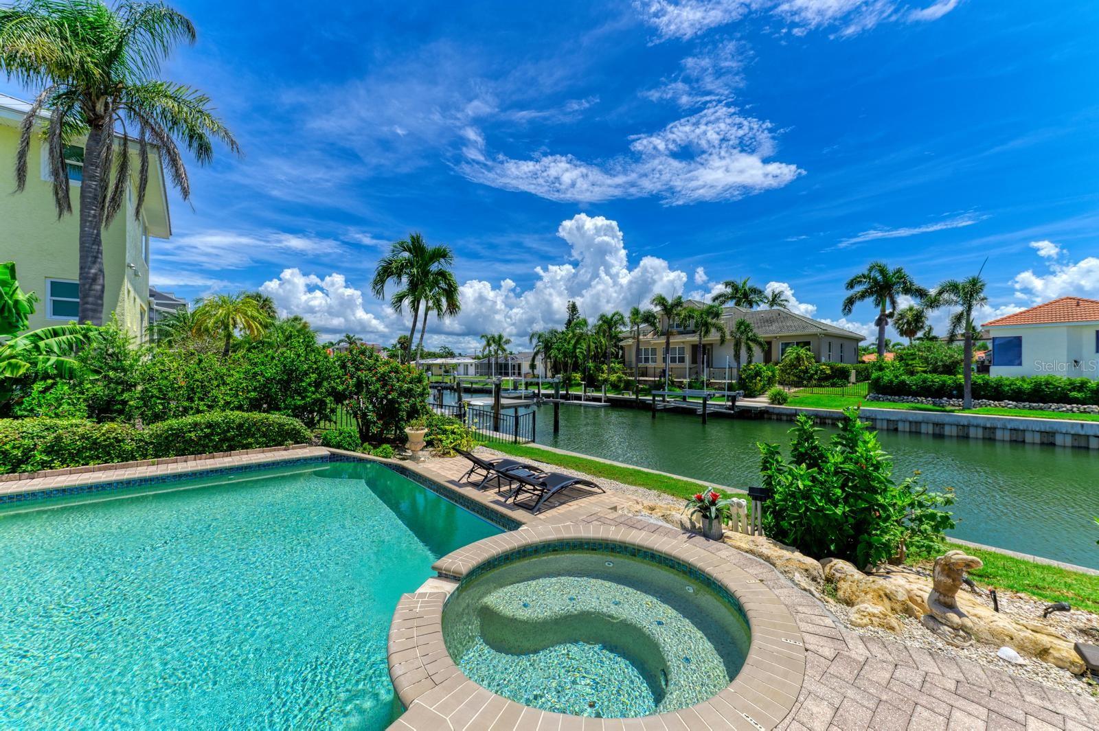 A4672604 Property Photo