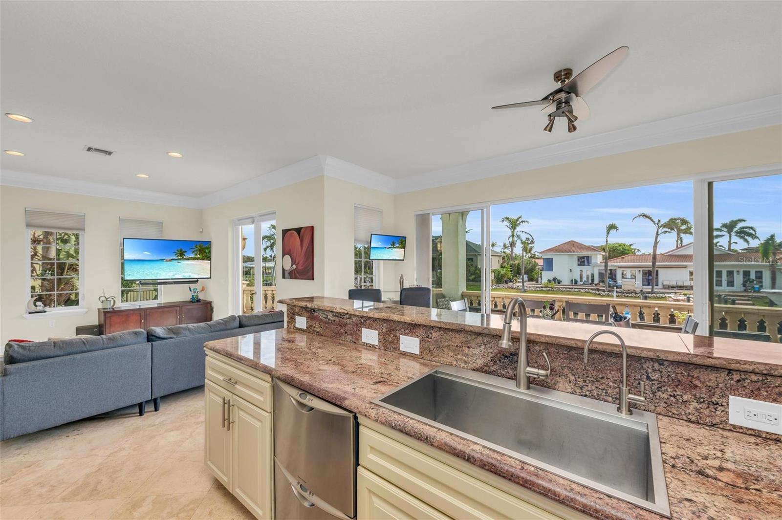 A4672604 Property Photo