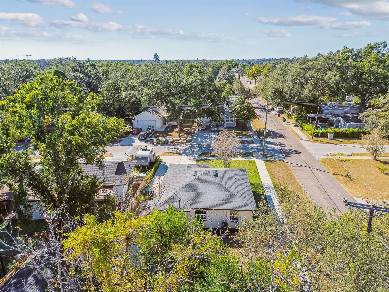 8325 N ORANGEVIEW AVE, TAMPA, FL, 33617