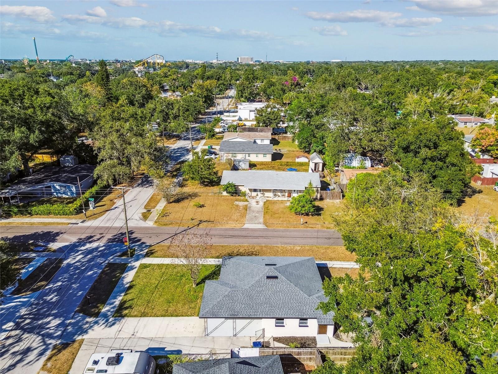 8325 N ORANGEVIEW AVE, TAMPA, FL, 33617