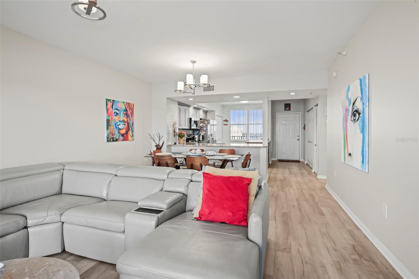 6495 SHORELINE DR #8502, ST PETERSBURG, FL, 33708