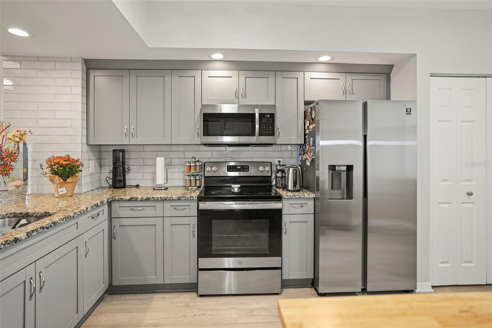 6495 SHORELINE DR #8502, ST PETERSBURG, FL, 33708