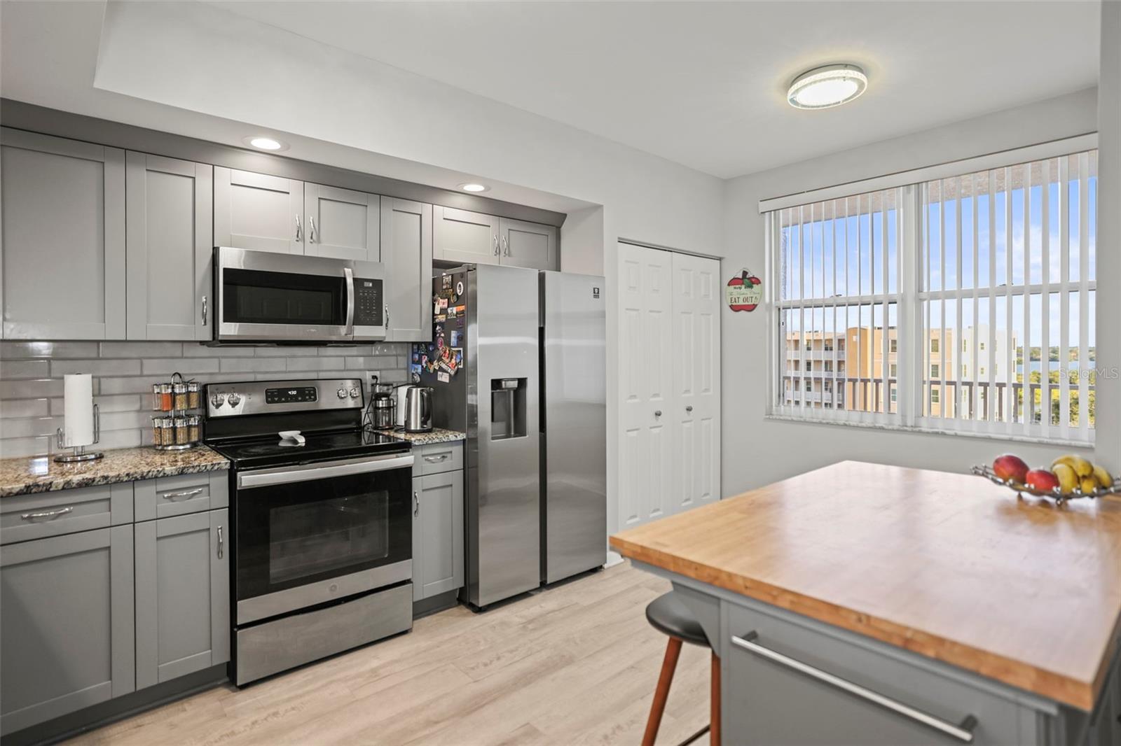 6495 SHORELINE DR #8502, ST PETERSBURG, FL, 33708