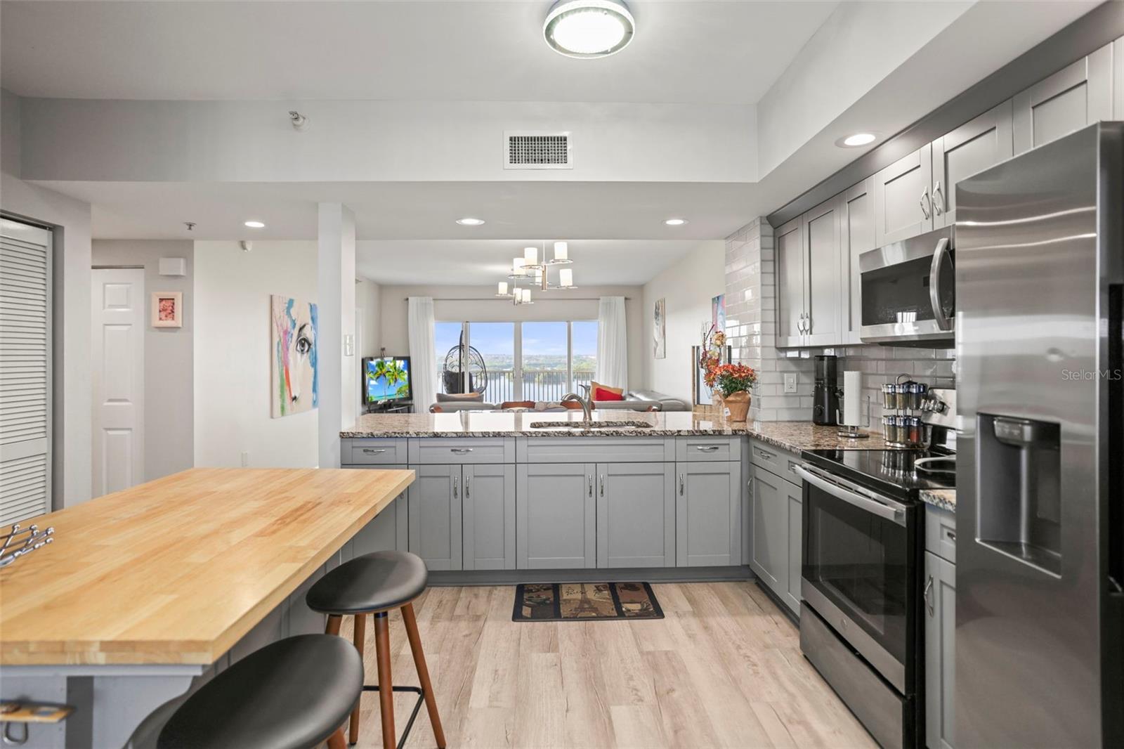 6495 SHORELINE DR #8502, ST PETERSBURG, FL, 33708