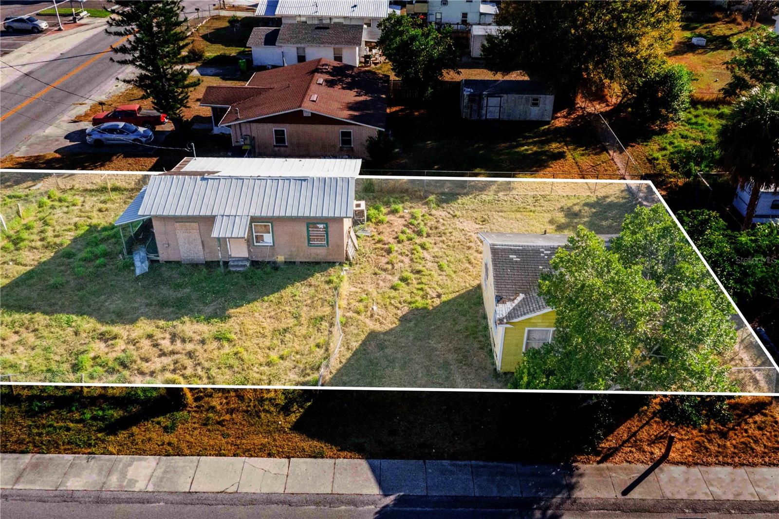 P4937077 Property Photo