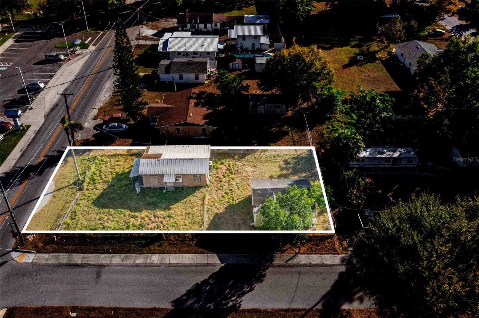 P4937077 Property Photo