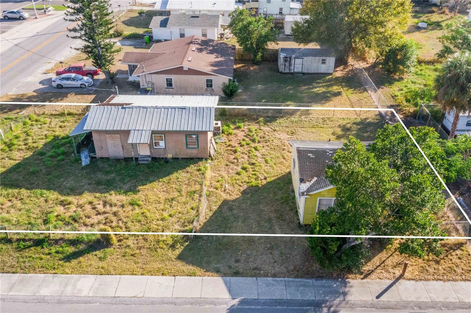 P4937077 Property Photo