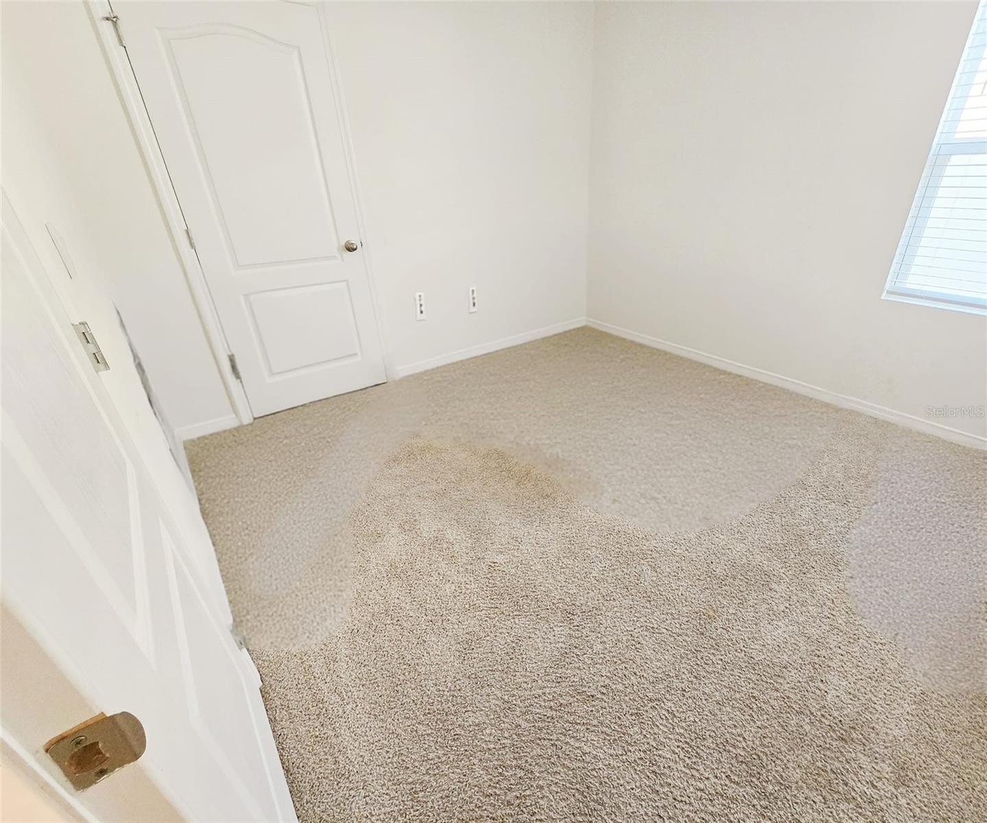 1811 POST OAK DR, DAVENPORT, FL, 33837