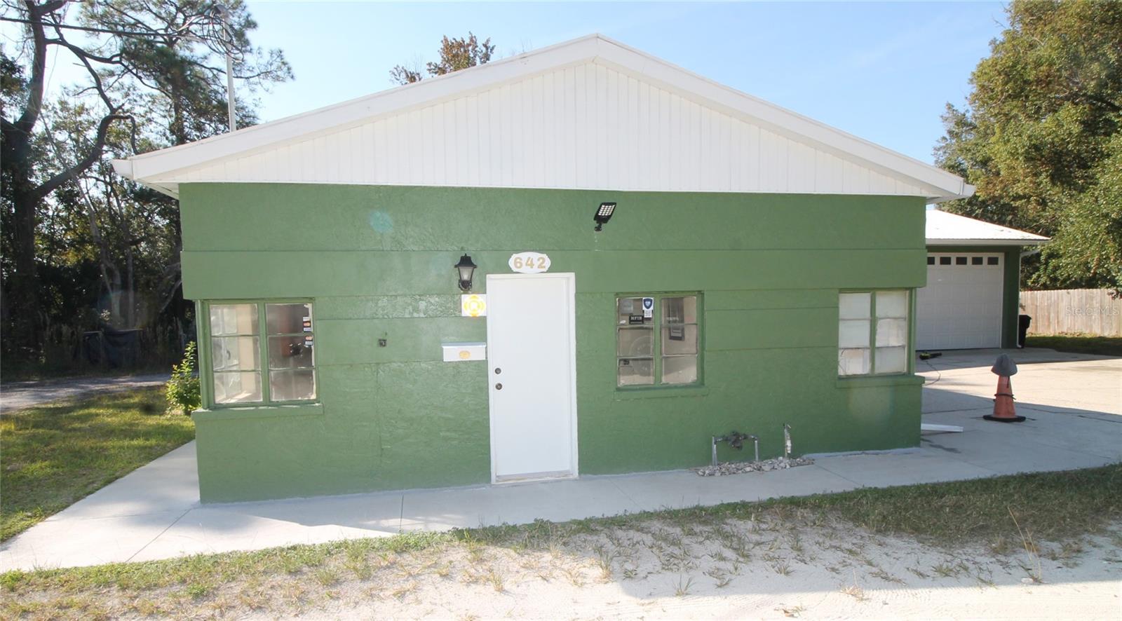 642 W BROAD ST, GROVELAND, FL, 34736