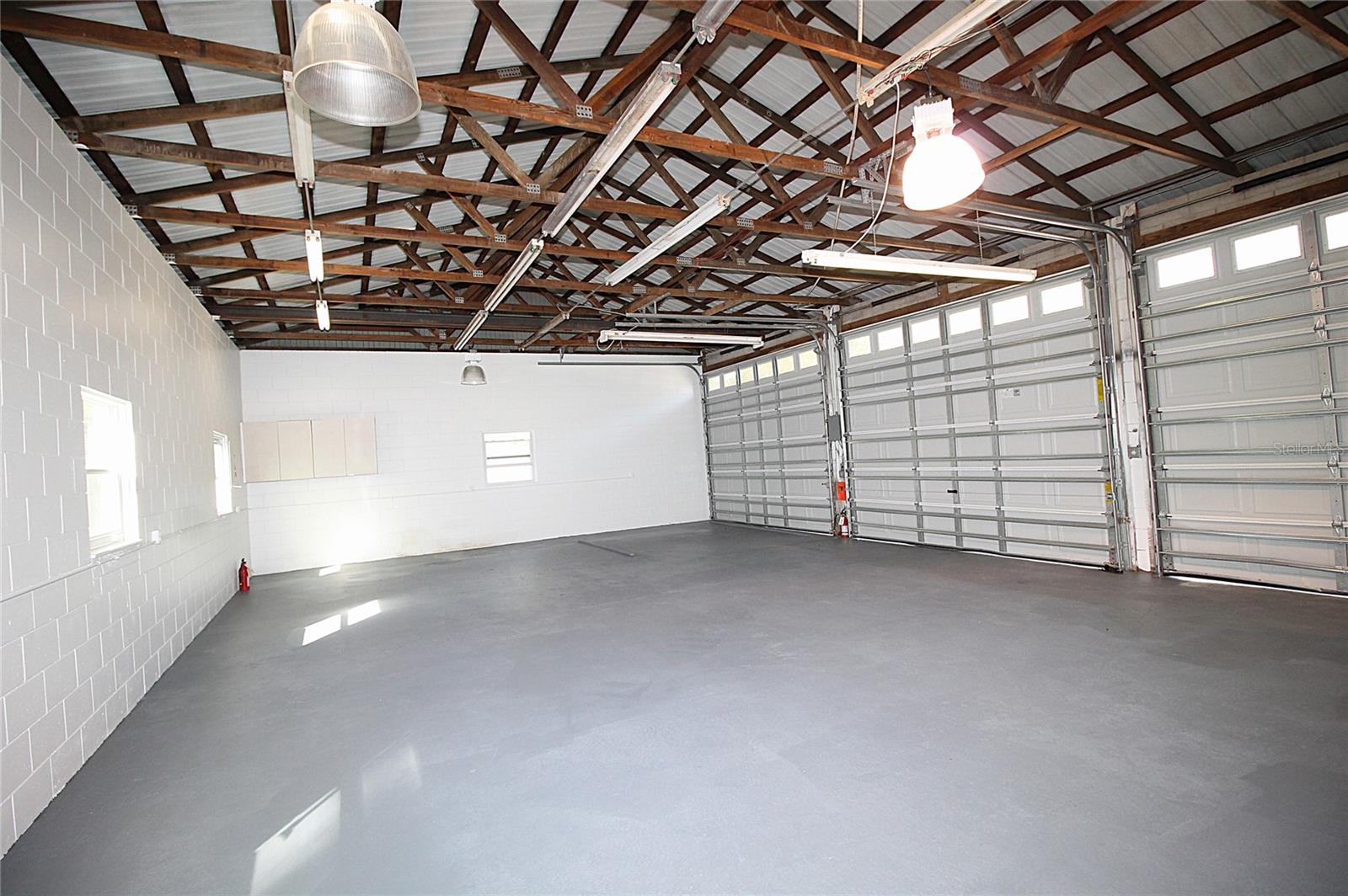 642 W BROAD ST, GROVELAND, FL, 34736