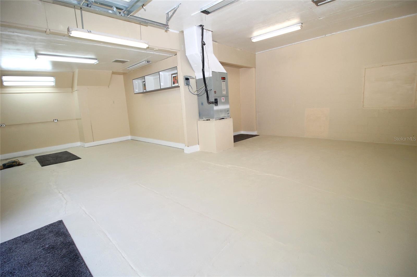 642 W BROAD ST, GROVELAND, FL, 34736