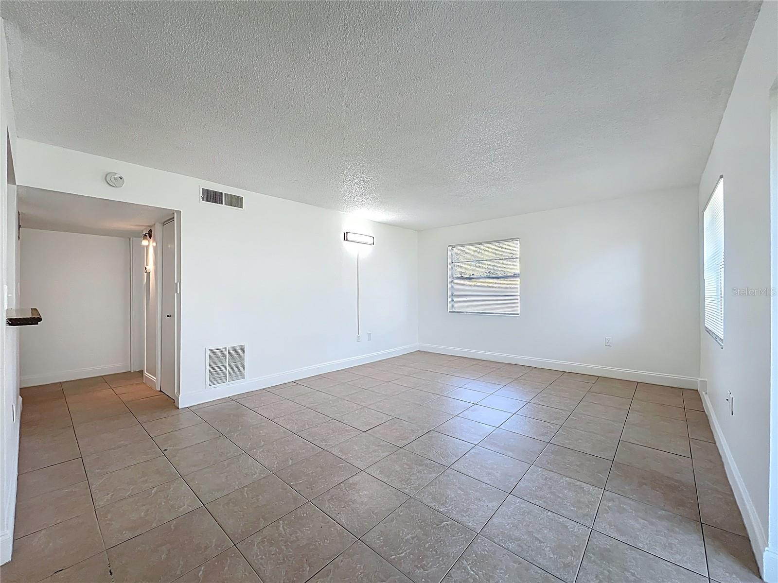 2569 N ALAFAYA TRL #135, ORLANDO, FL, 32826