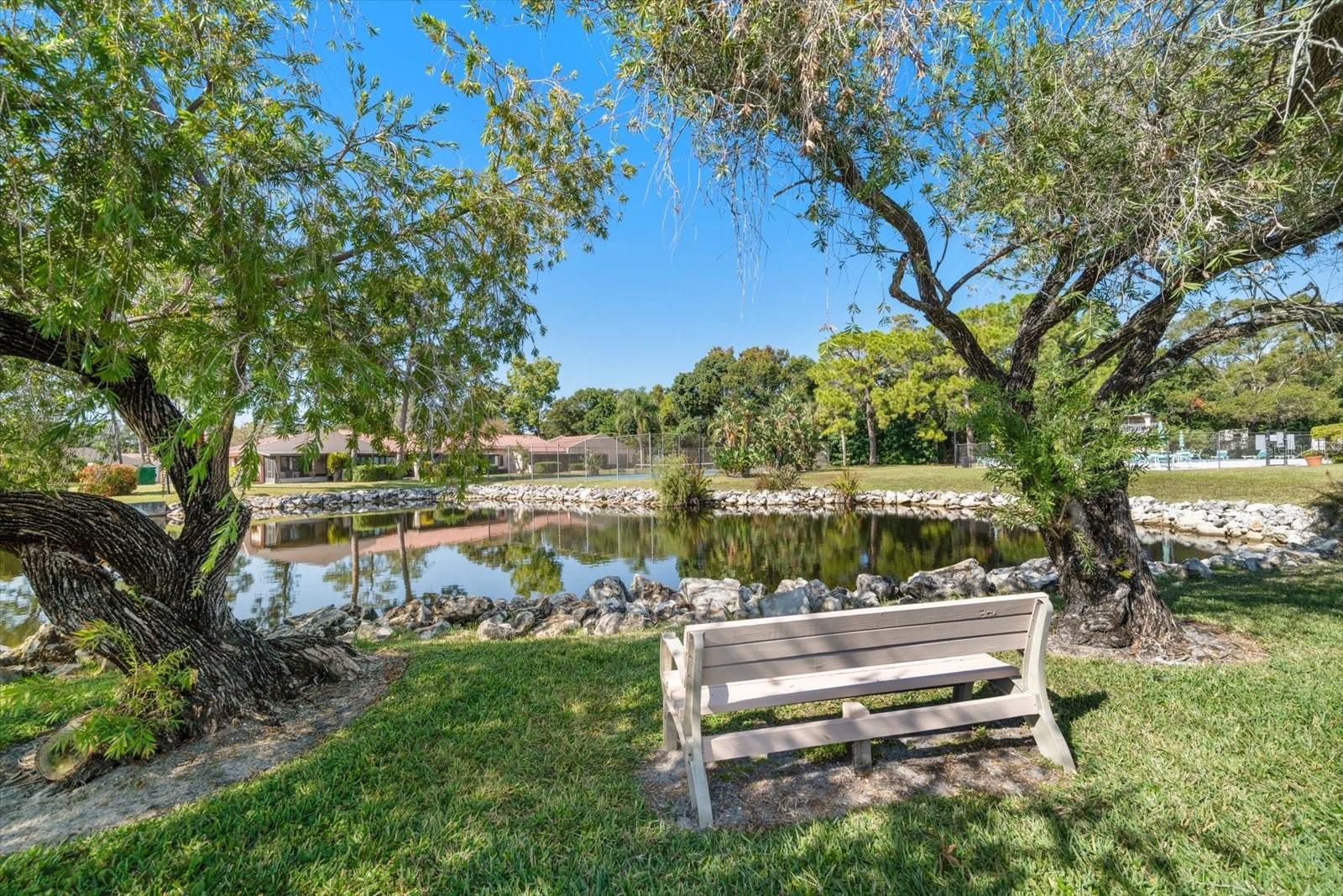 9747 86TH AVE, SEMINOLE, FL, 33777