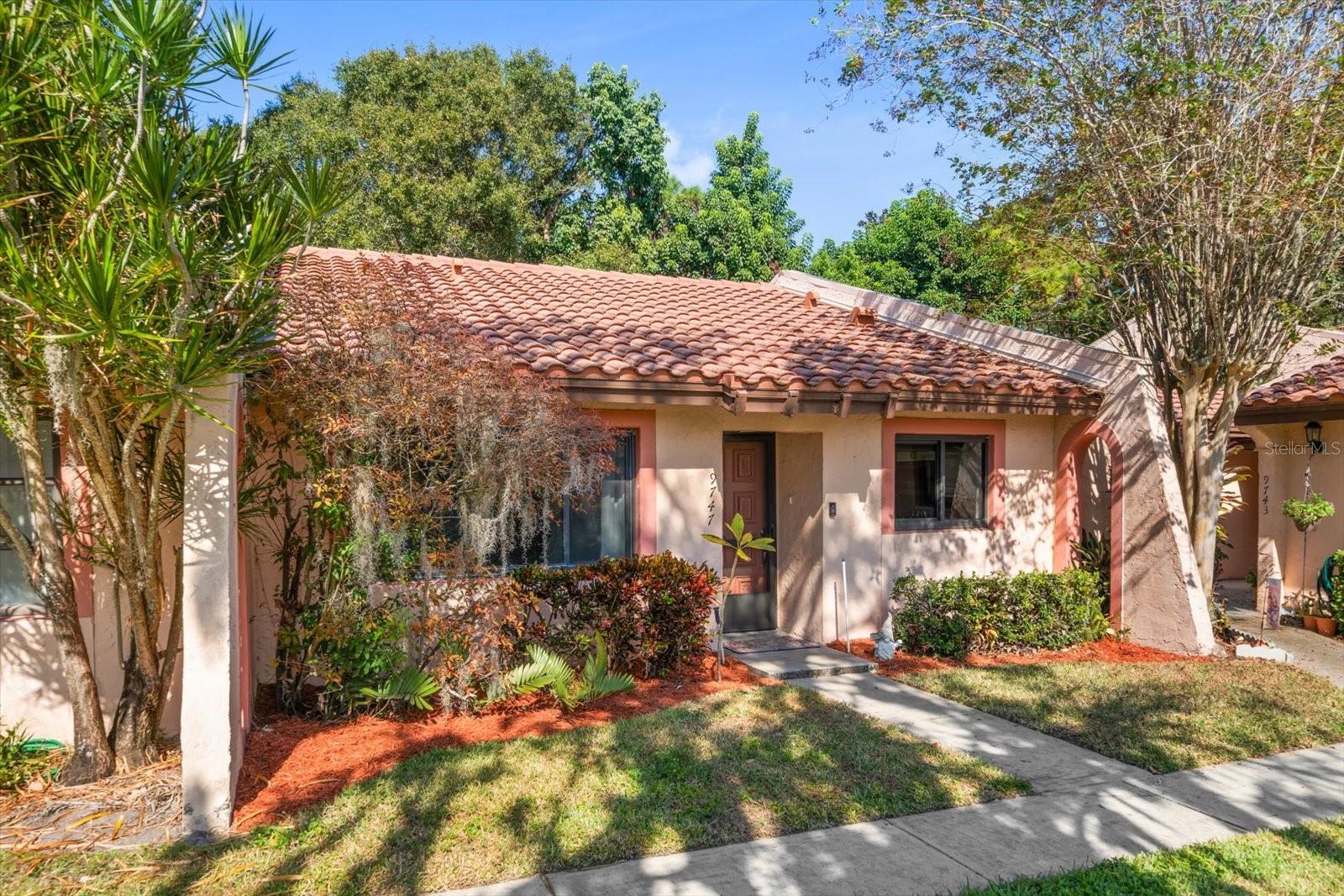 9747 86TH AVE, SEMINOLE, FL, 33777