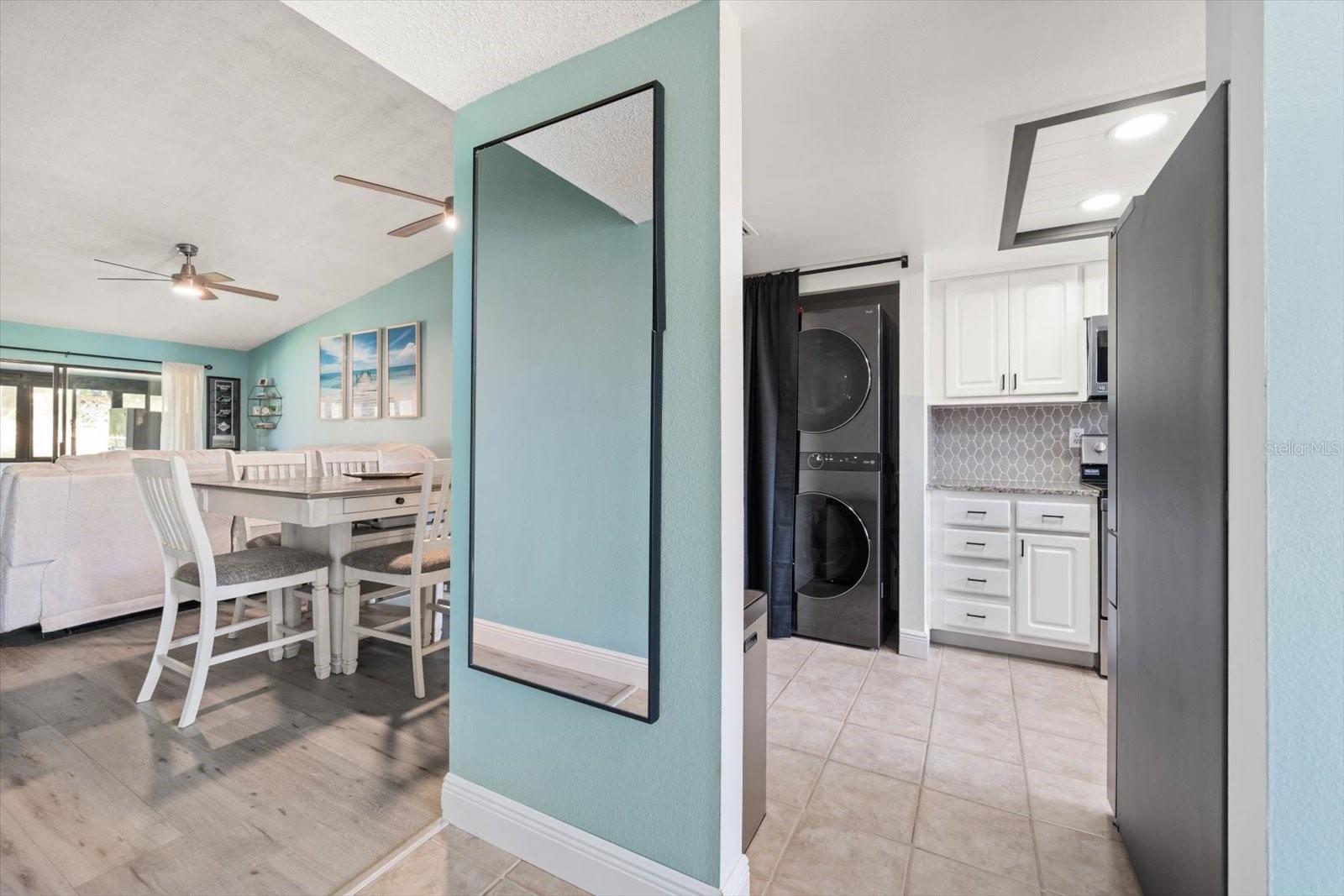 9747 86TH AVE, SEMINOLE, FL, 33777