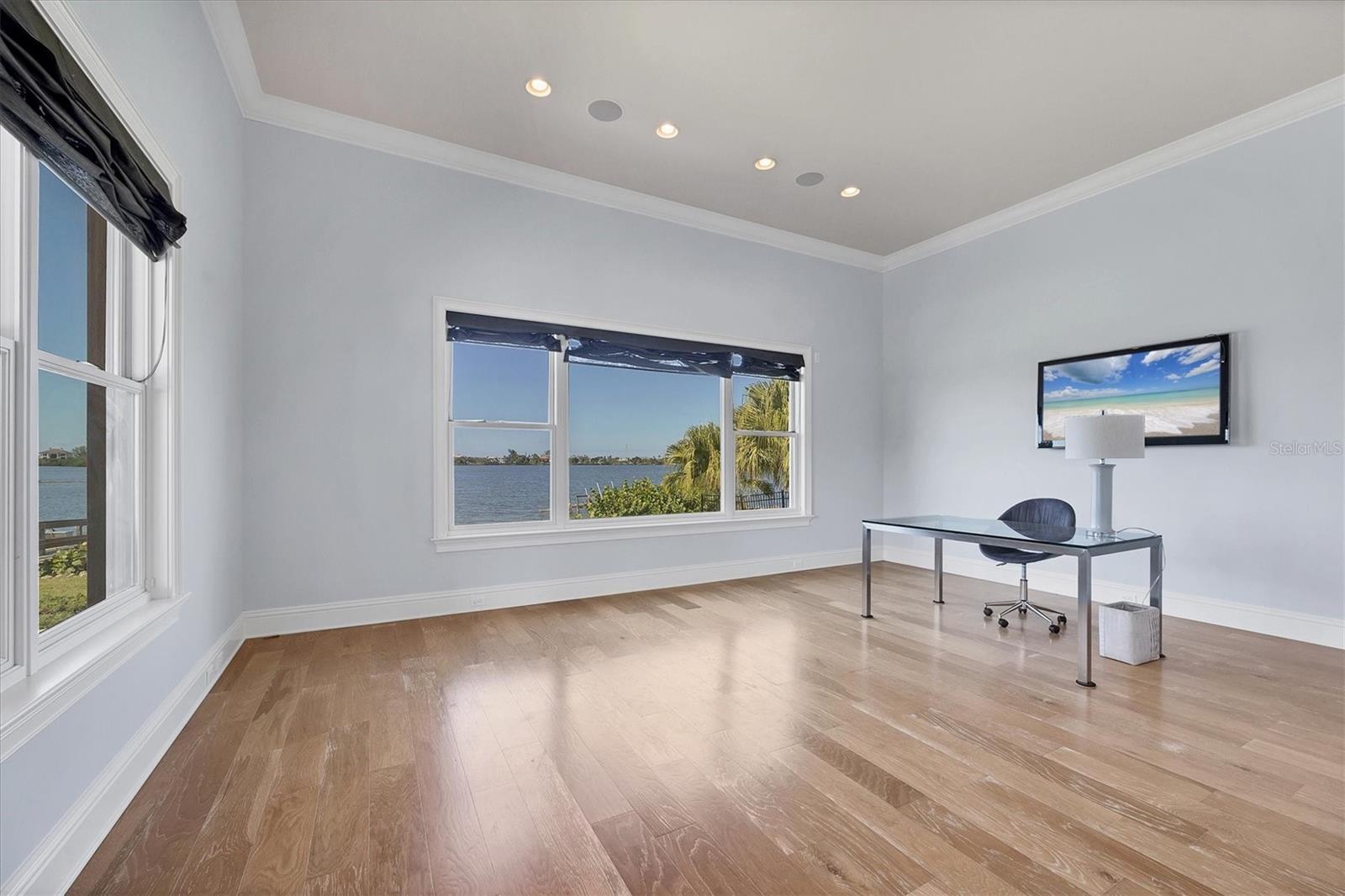 A4672618 Property Photo