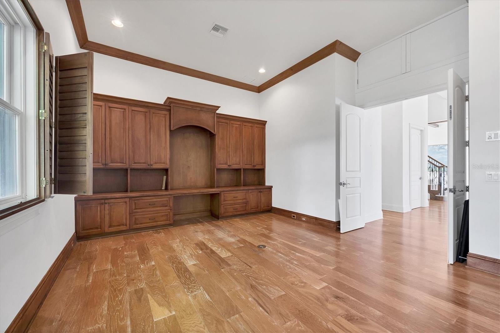 A4672618 Property Photo