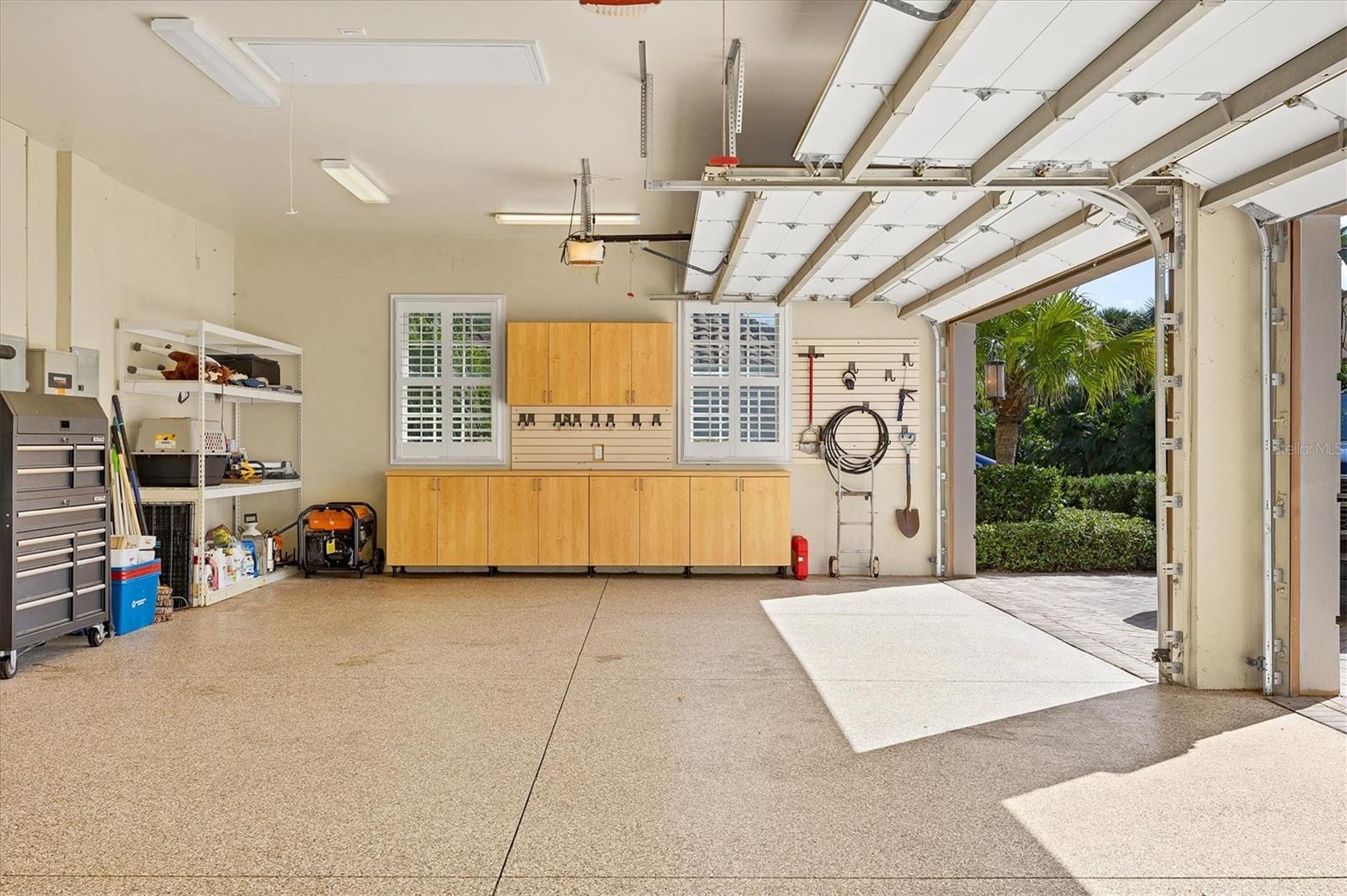 A4672618 Property Photo