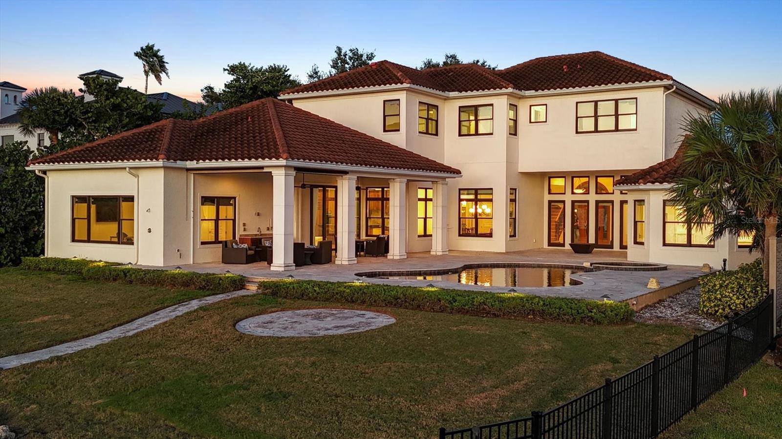 A4672618 Property Photo