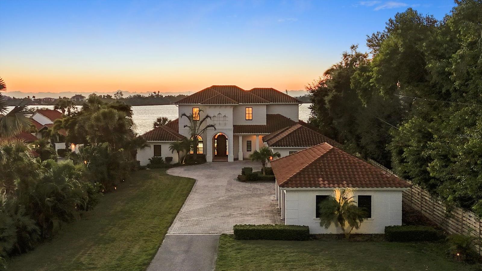 A4672618 Property Photo