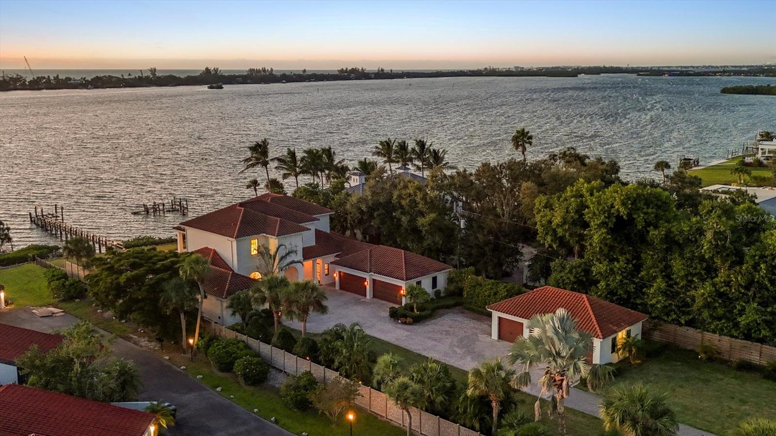 A4672618 Property Photo