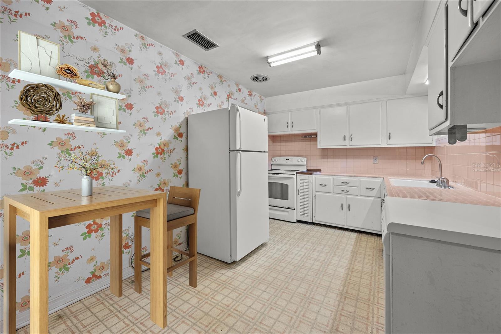 2015 NW 7TH PL, GAINESVILLE, FL, 32603