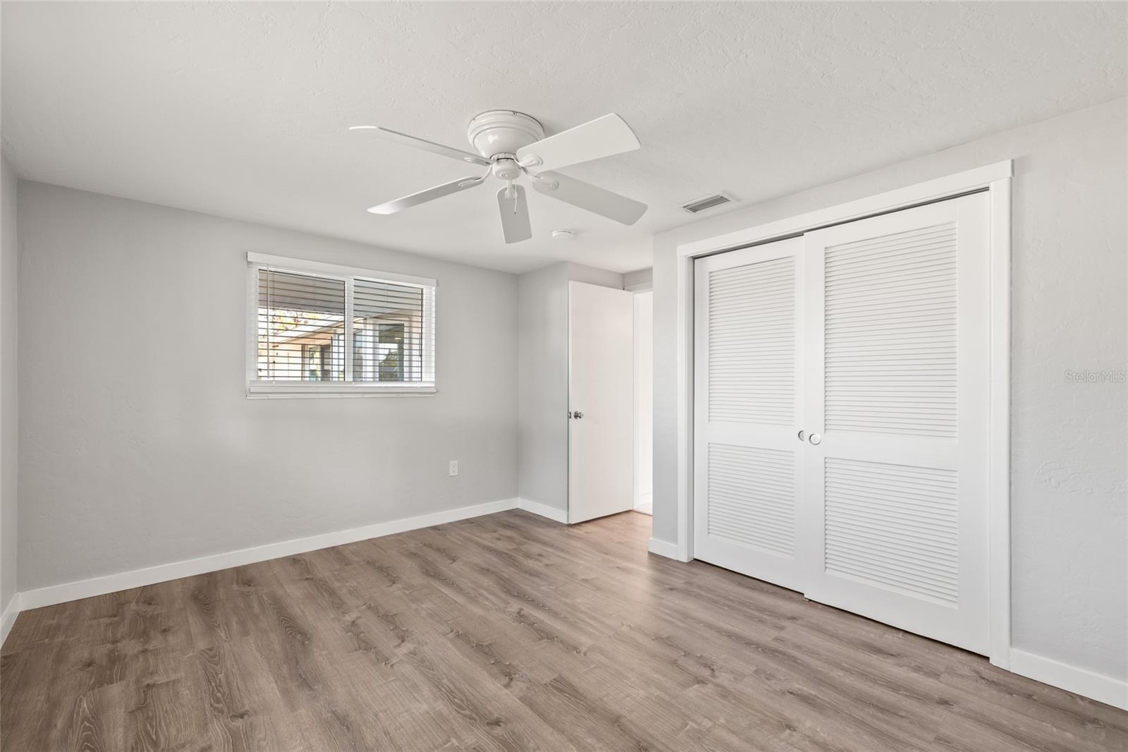 2430 POST RD, SARASOTA, FL, 34231