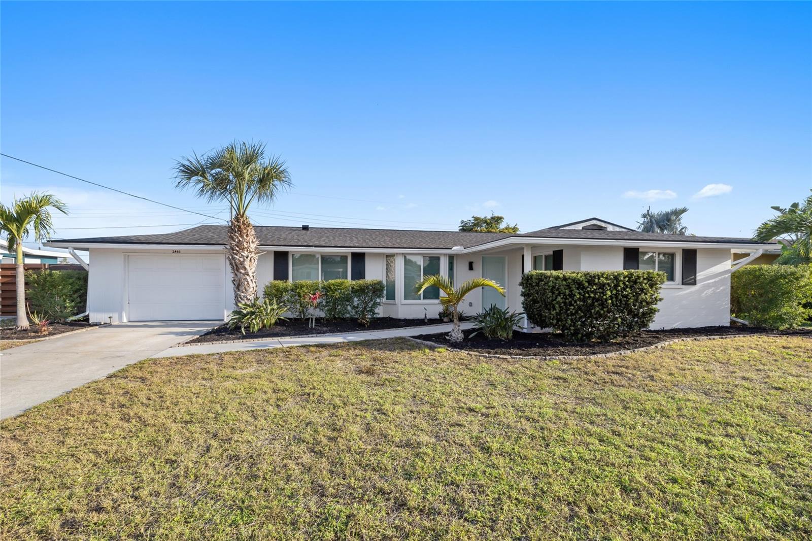 2430 POST RD, SARASOTA, FL, 34231