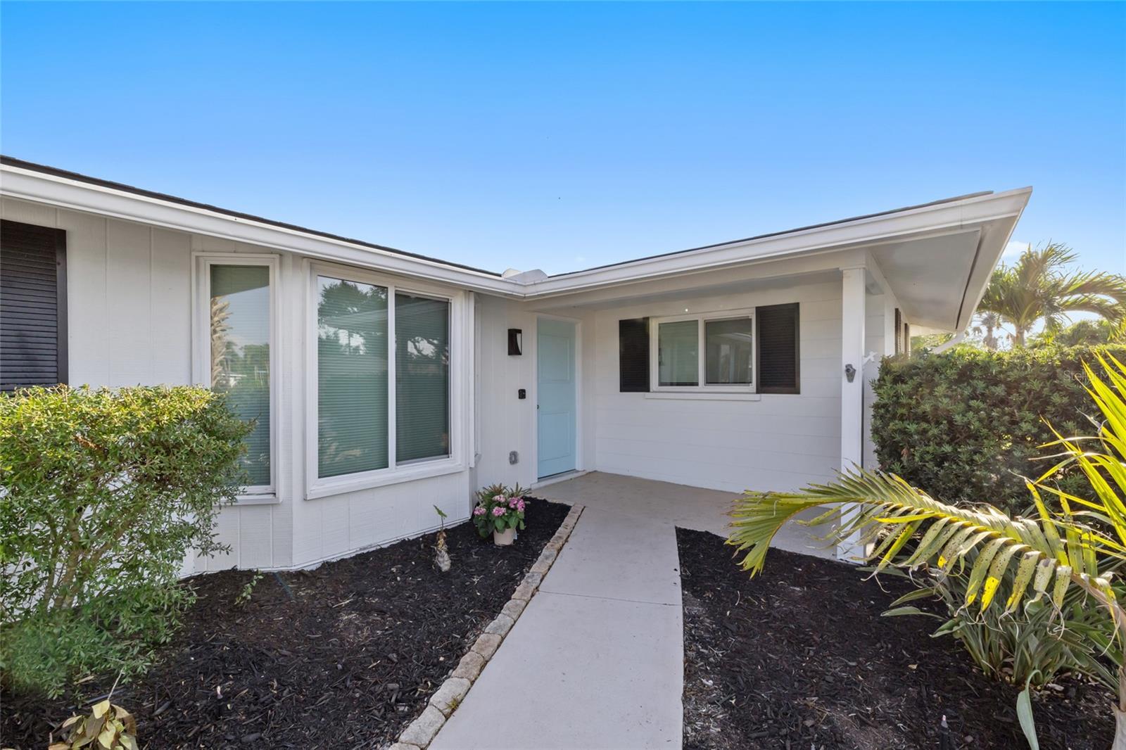 2430 POST RD, SARASOTA, FL, 34231