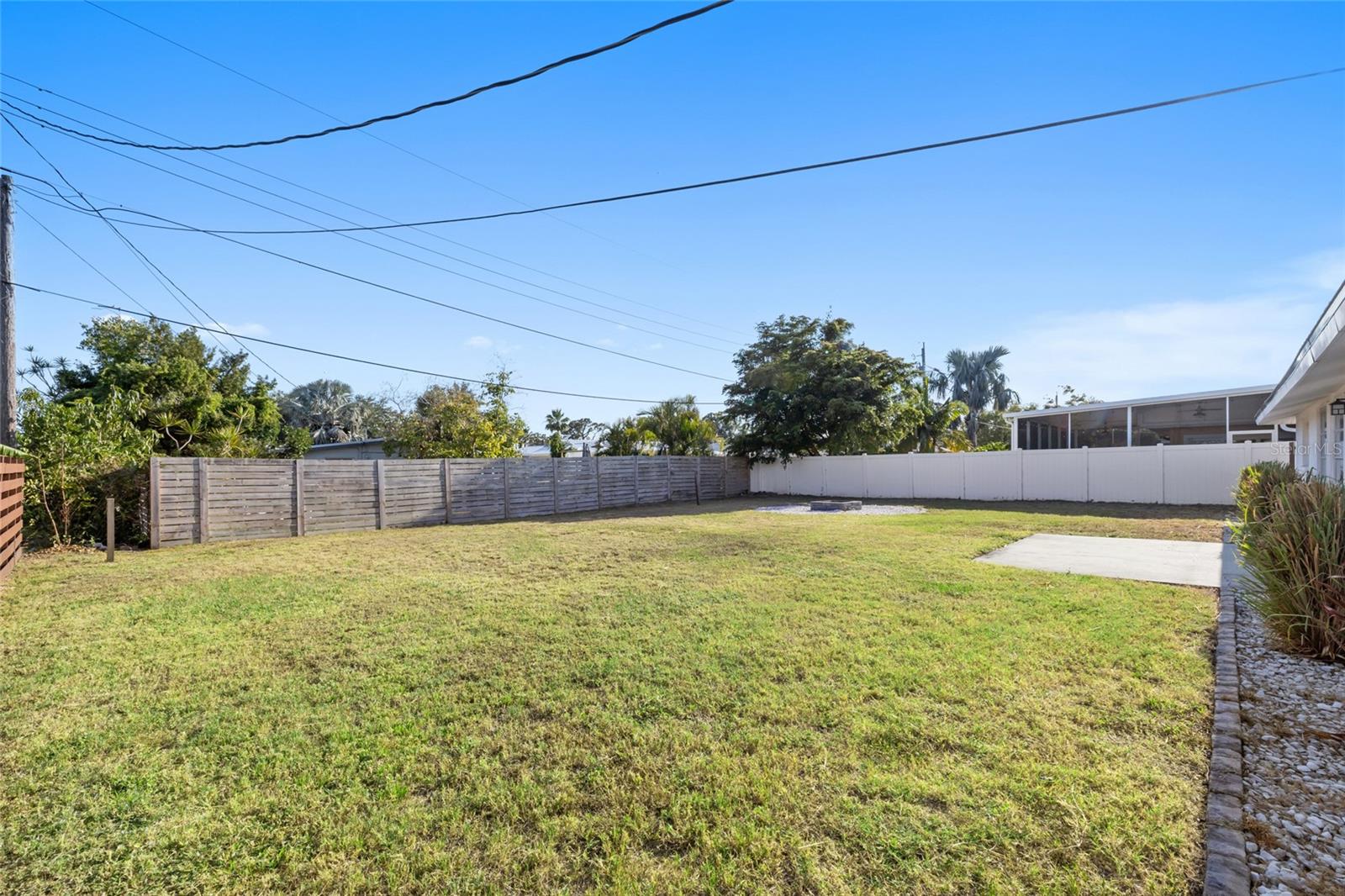 2430 POST RD, SARASOTA, FL, 34231