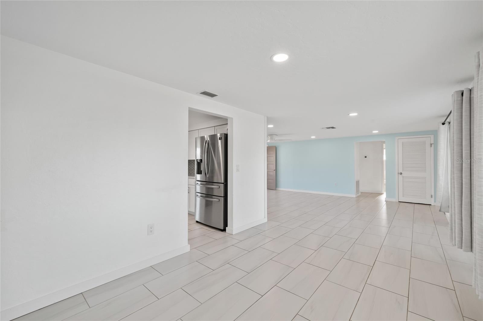 2430 POST RD, SARASOTA, FL, 34231