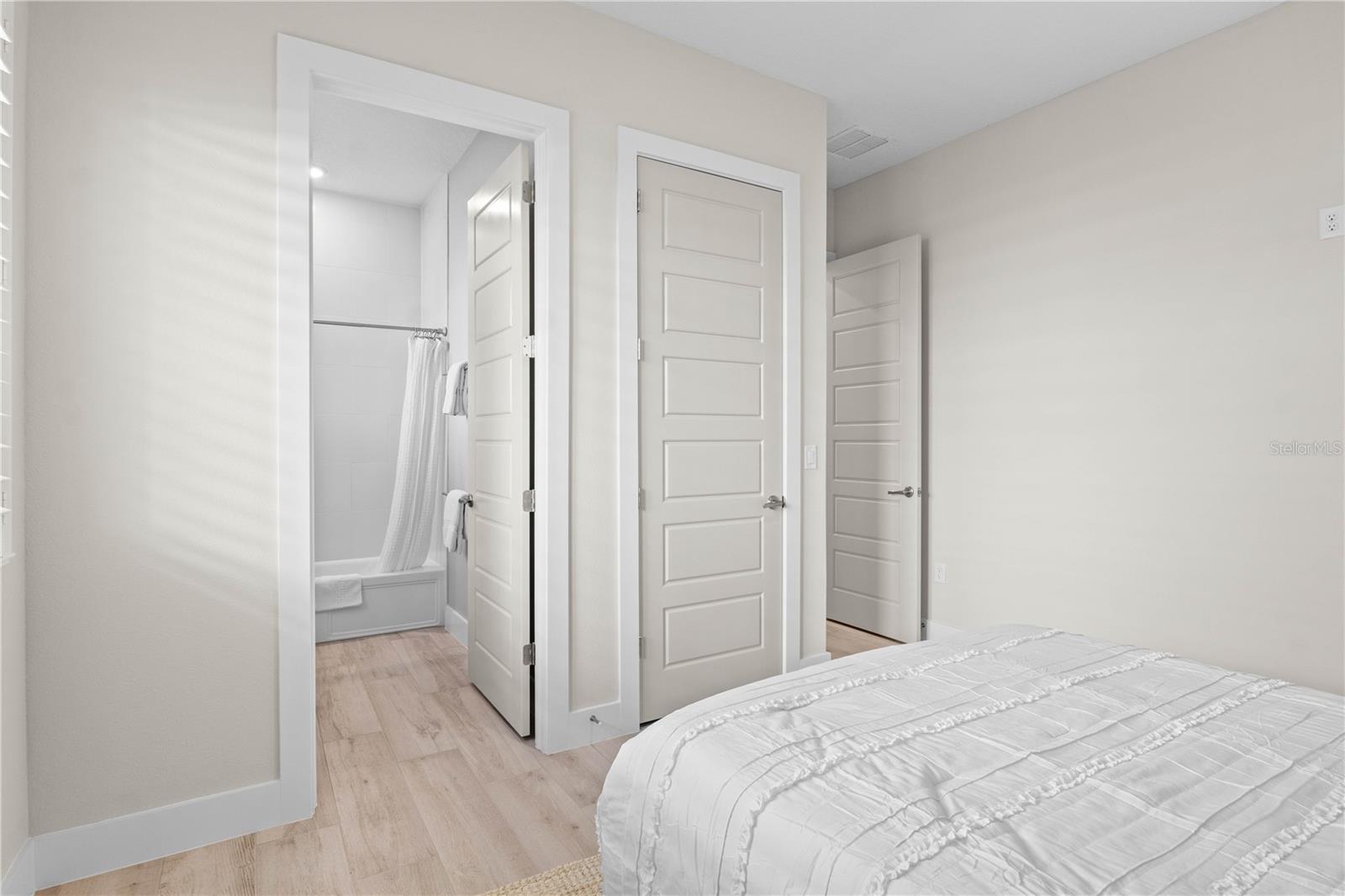 5910 RED MANGROVE LN, BRADENTON, FL, 34210