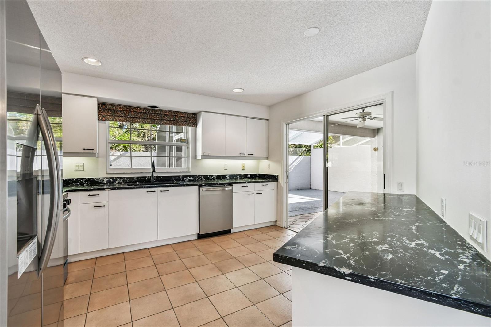 5361 KELLY DR #11, SARASOTA, FL, 34233