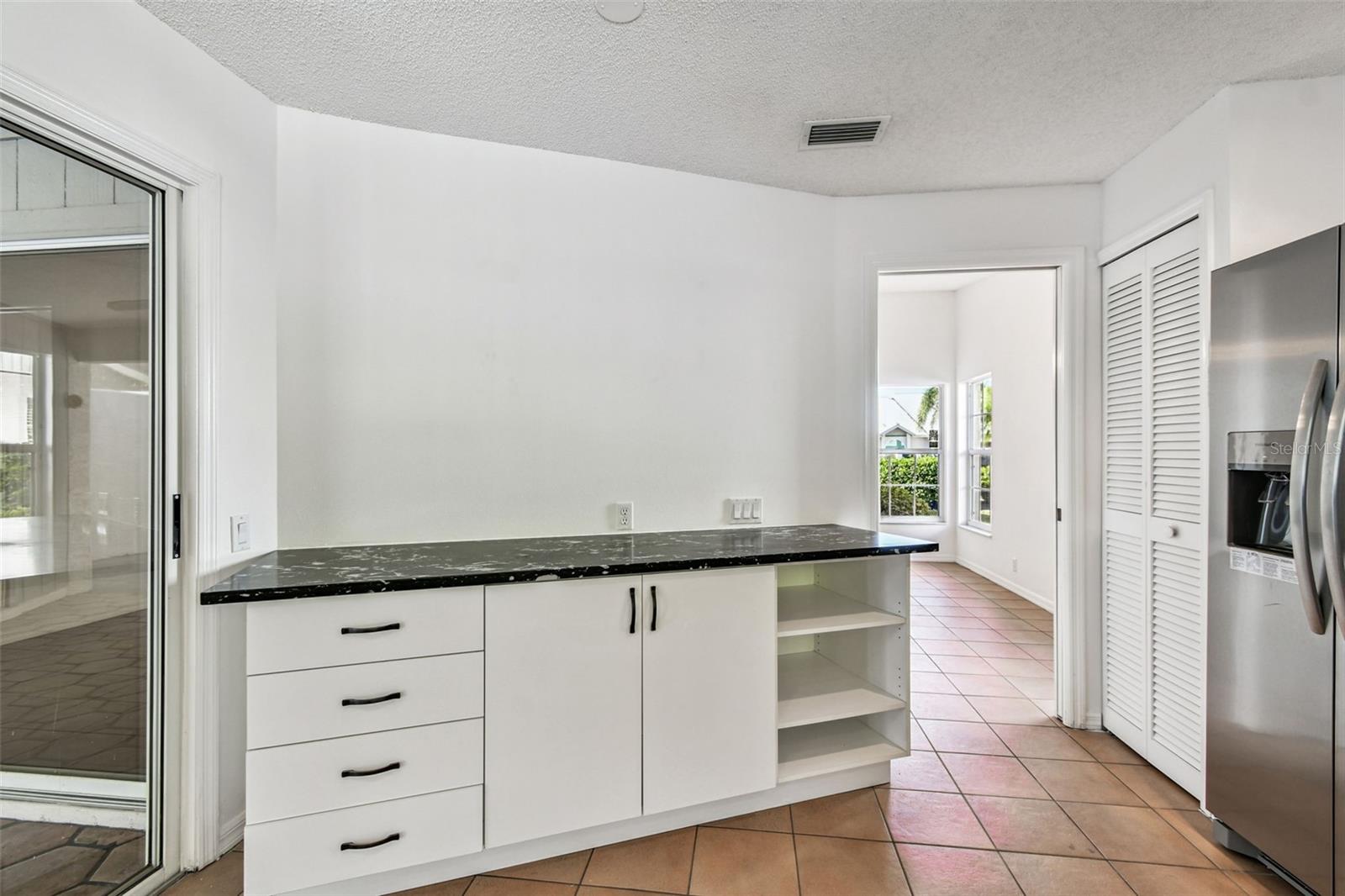 5361 KELLY DR #11, SARASOTA, FL, 34233