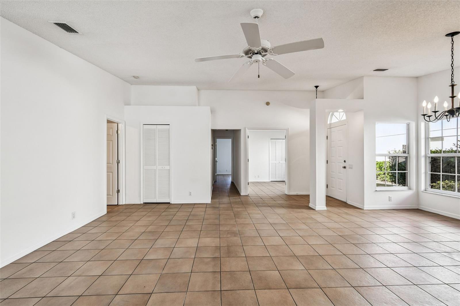 5361 KELLY DR #11, SARASOTA, FL, 34233