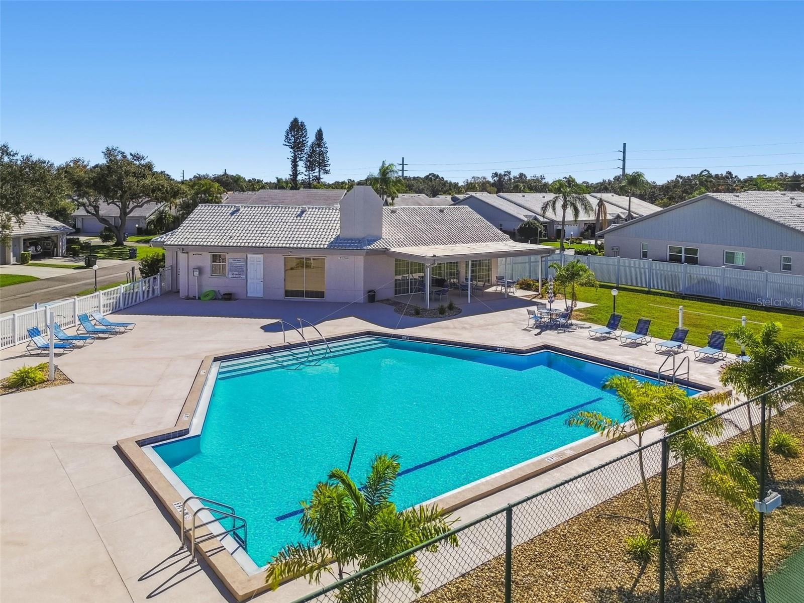 5361 KELLY DR #11, SARASOTA, FL, 34233