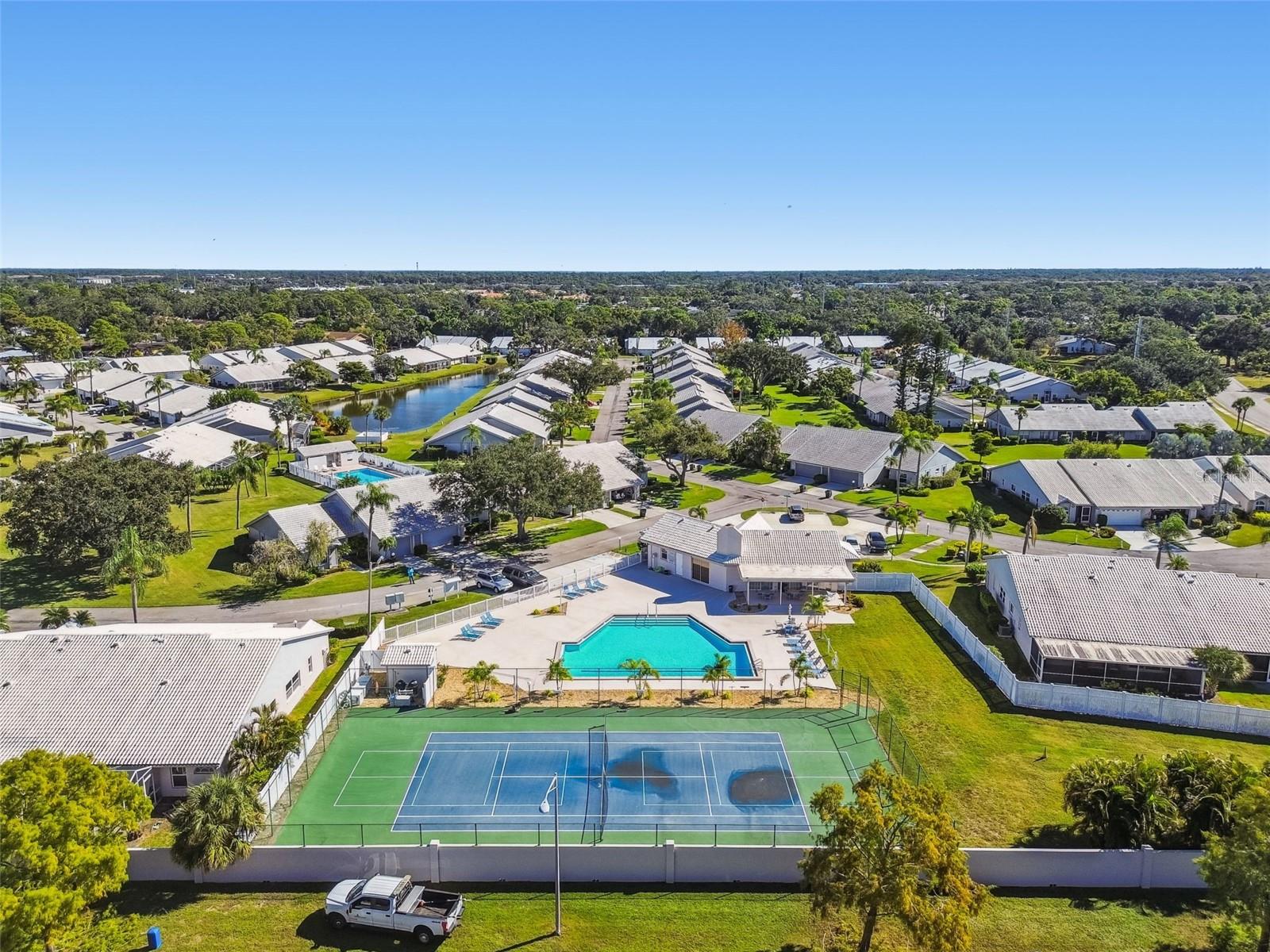 5361 KELLY DR #11, SARASOTA, FL, 34233