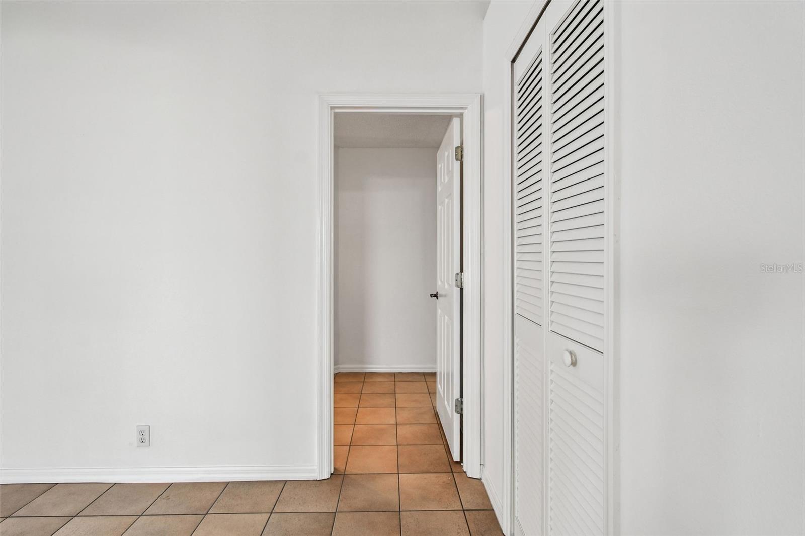 5361 KELLY DR #11, SARASOTA, FL, 34233