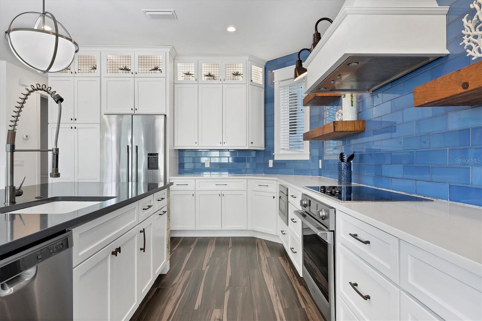 A4672624 Property Photo