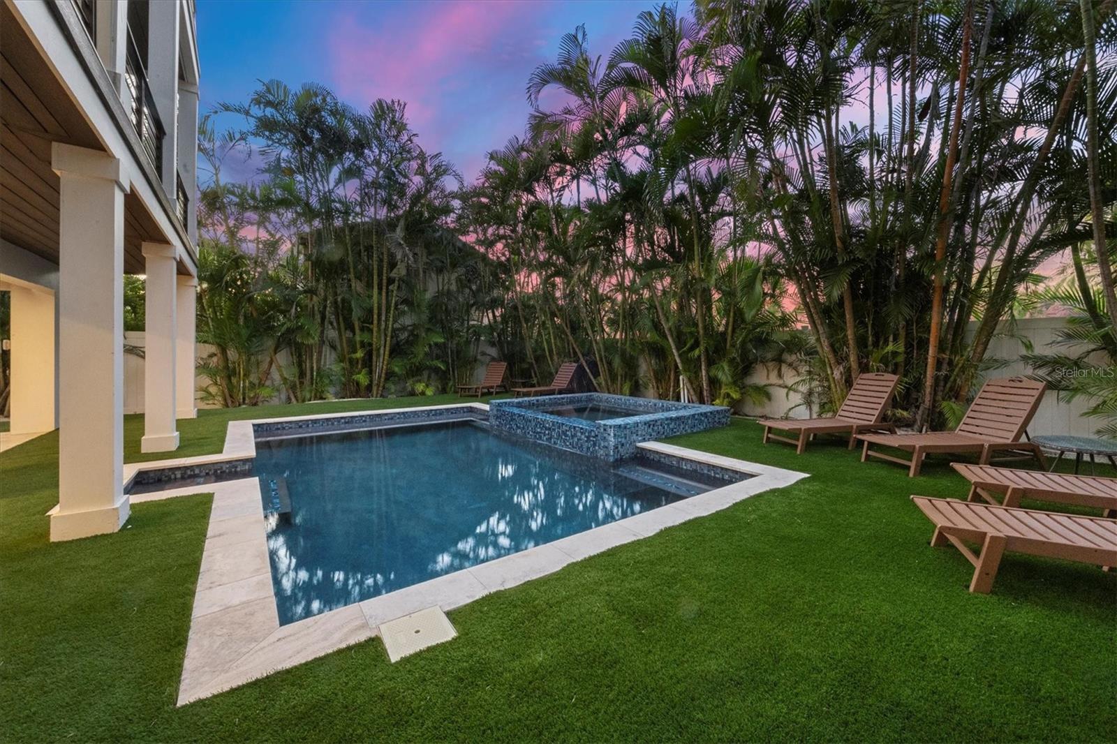 A4672624 Property Photo