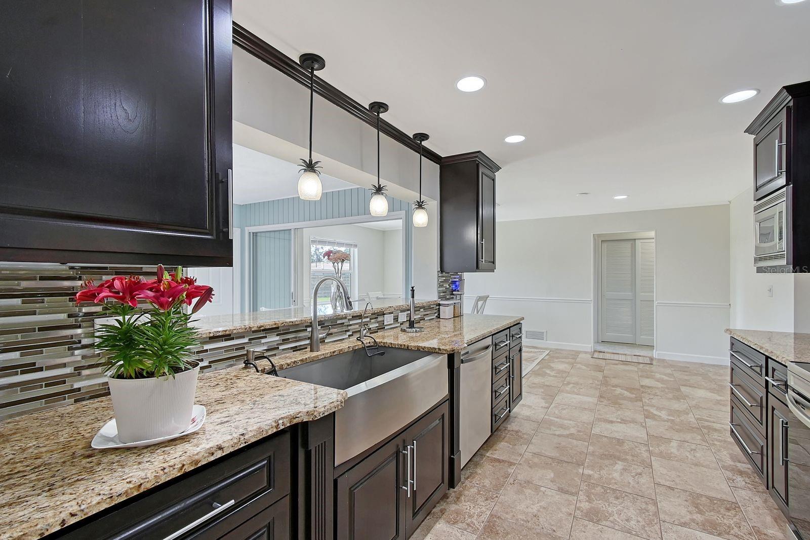 2434 CARLISLE PL, SARASOTA, FL, 34231