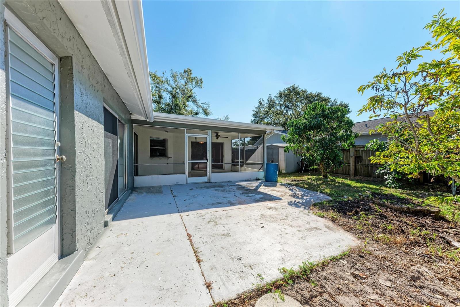 6439 FRIENDSHIP DR, SARASOTA, FL, 34241