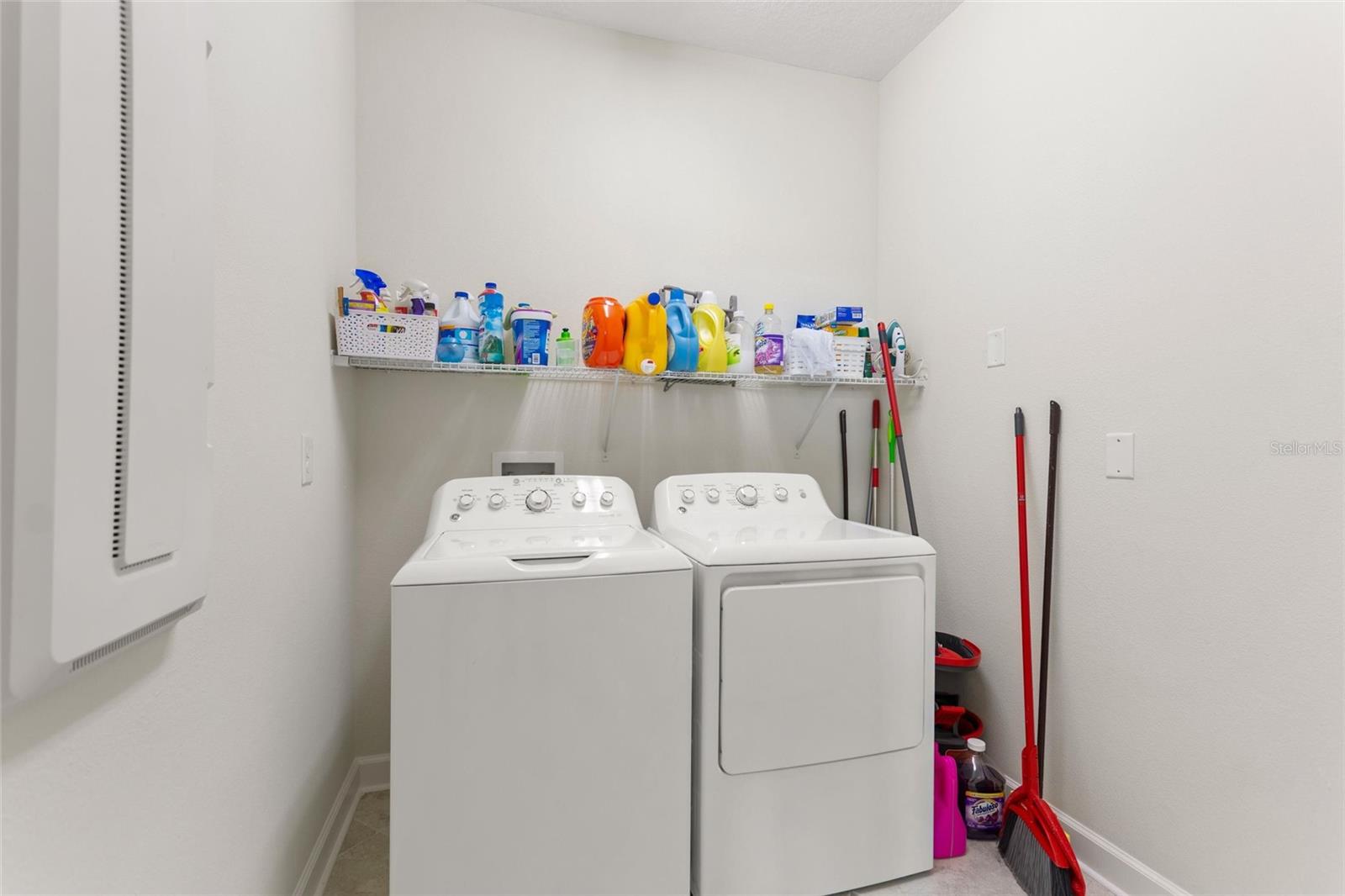 1142 TRAPPERS TRAIL LOOP, DAVENPORT, FL, 33896